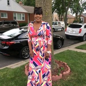 Meet your Posher, Sharon